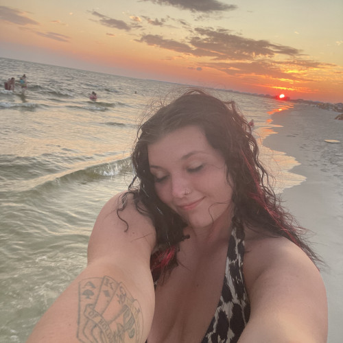 Julie S. profile photo