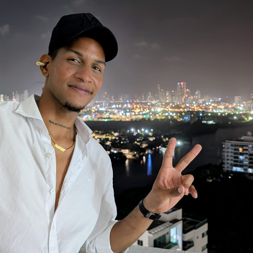 Franyerr f. profile photo