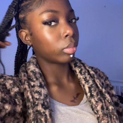 Levana H. profile photo