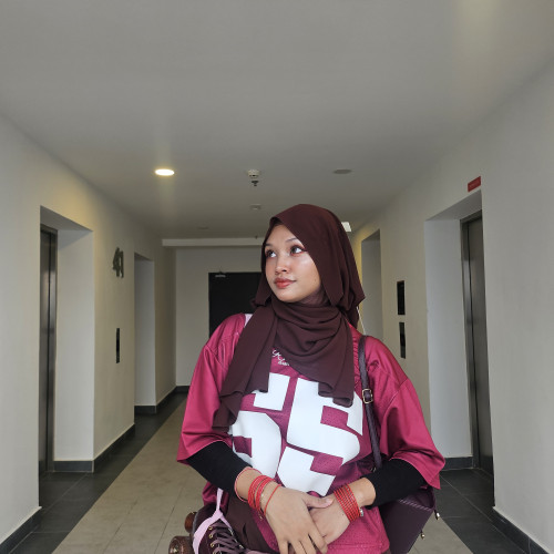 Putri S. profile photo