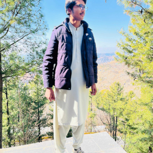 Azbak R. profile photo