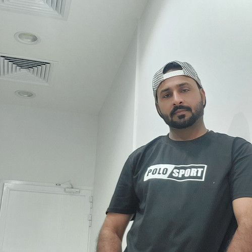 Zeeshan N. profile photo