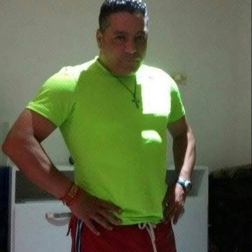 Roberto Mario  V.
