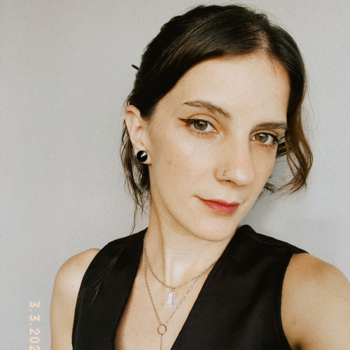 Magda L.