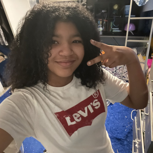 Azrii R. profile photo