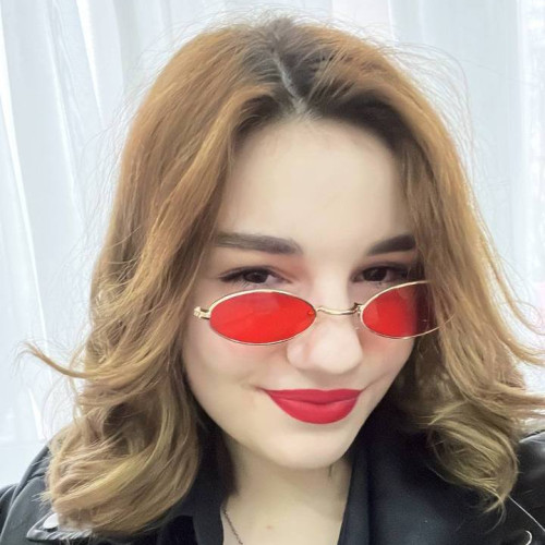 Sabrina C.