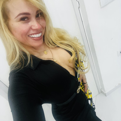 Thaina B.