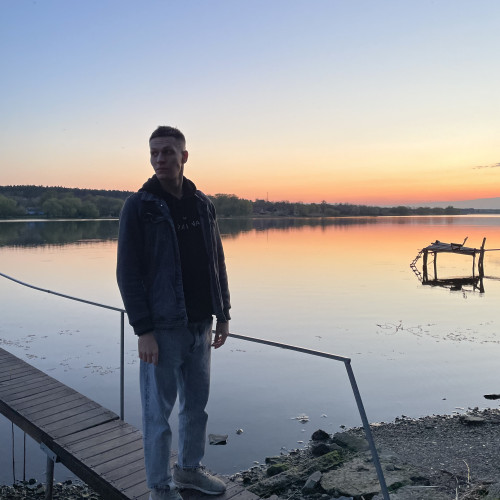 Dmytro O.