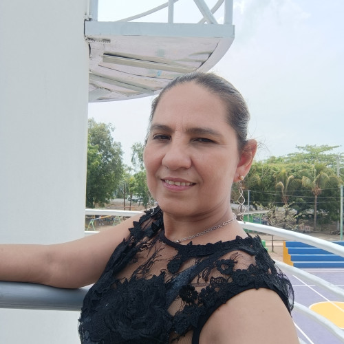 Aracely  Z.