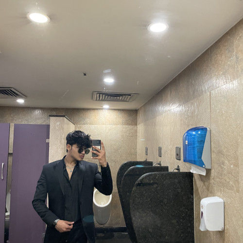 vansh g. profile photo