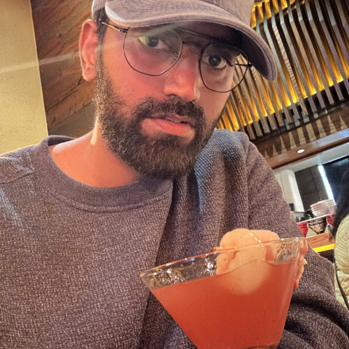 Guru v. profile photo