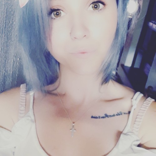 Esmi H.