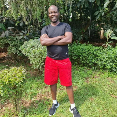 Amos  C. profile photo