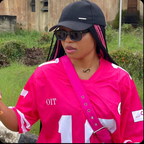 Tracey  B. profile photo