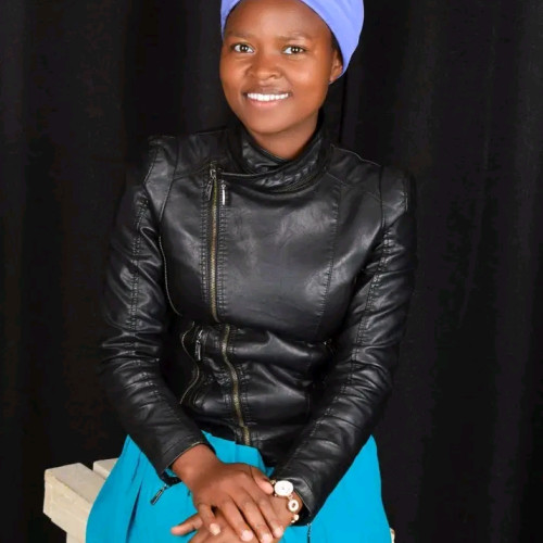 Esther  K. profile photo