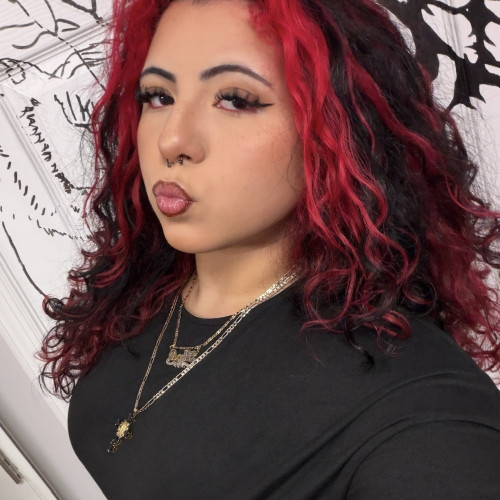 Lunna R. profile photo