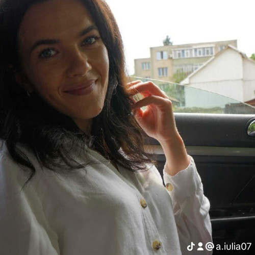 Iulia A. profile photo
