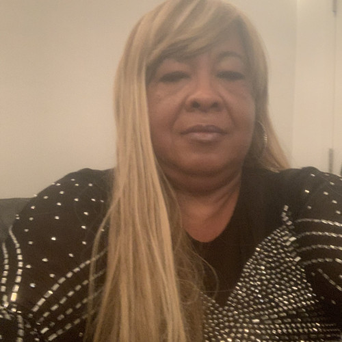 Dianne L. profile photo