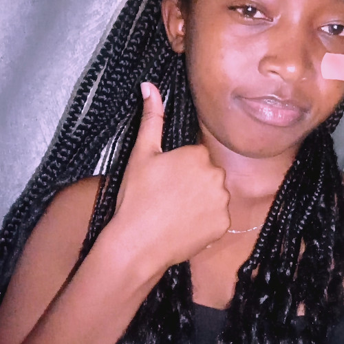 Ivybee B. profile photo