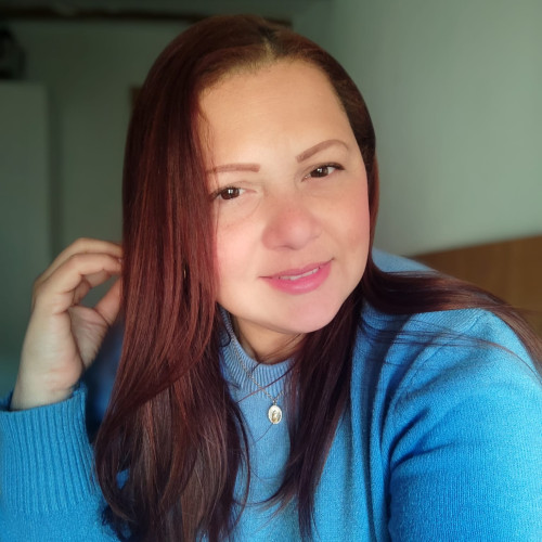mayra m.