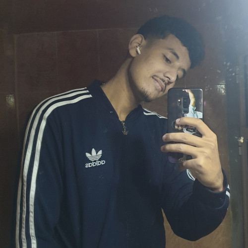 Simoo  E. profile photo