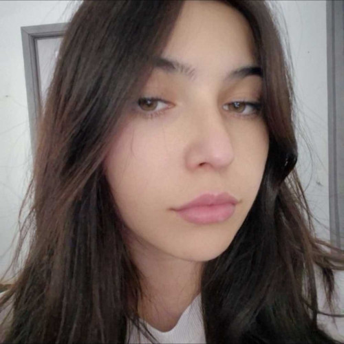 Emi S. profile photo
