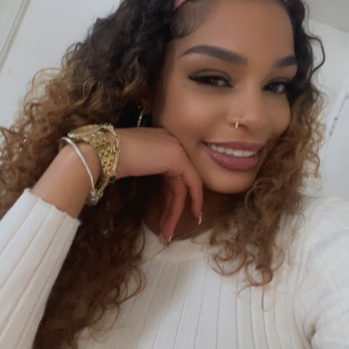 Tania b. profile photo