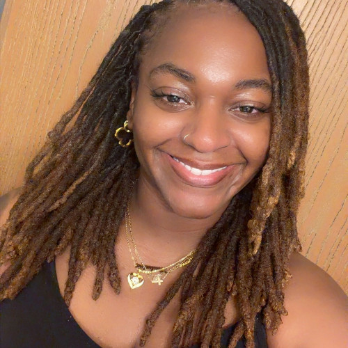 Queen B. profile photo