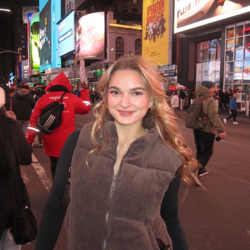 Macy D. profile photo