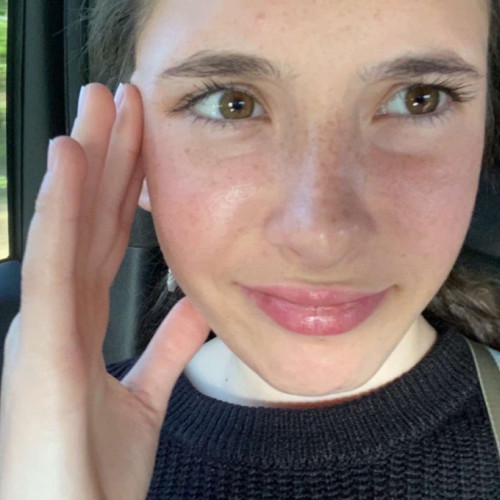 Emma D. profile photo