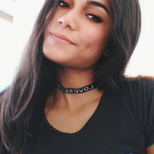 Anna R.