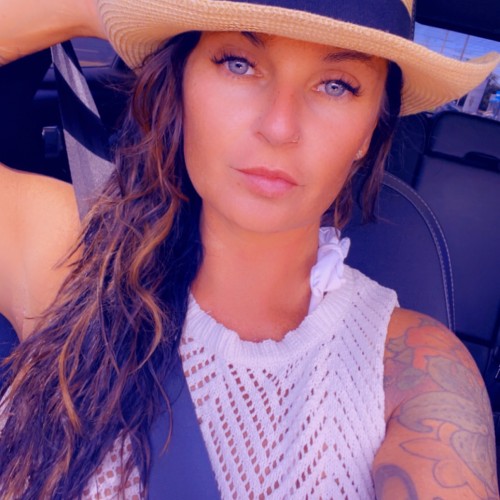Jennifer J.