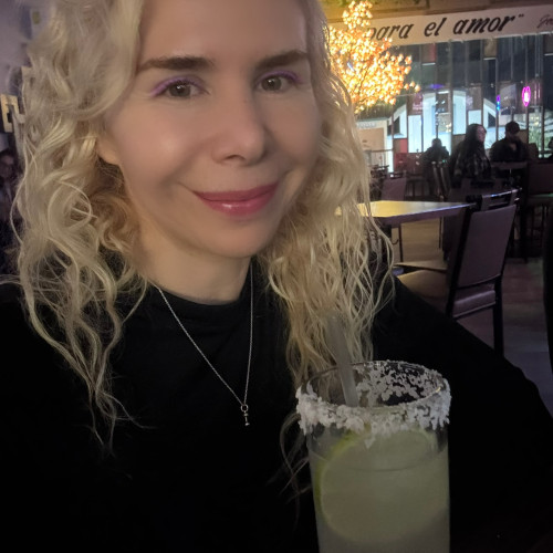 Lulu B. profile photo