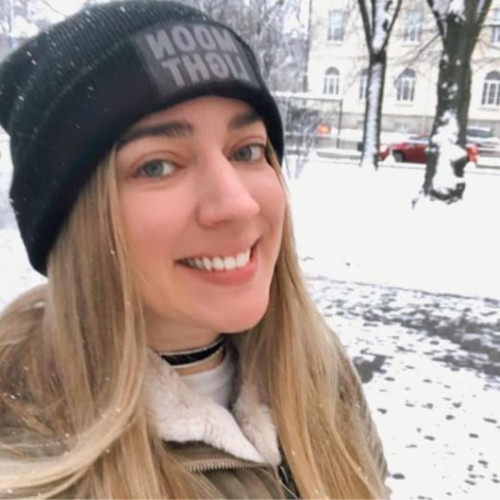 Liana L. profile photo