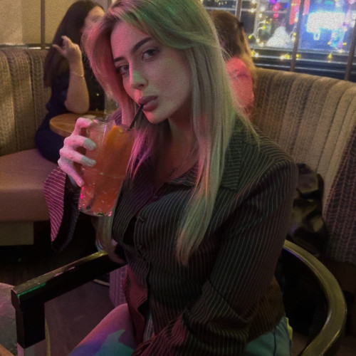 Charlotte L. profile photo