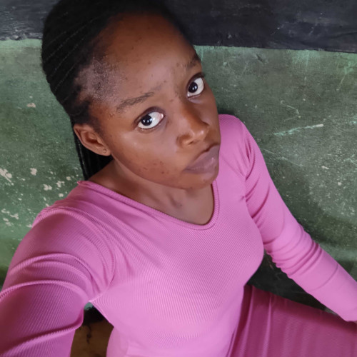 wini f. profile photo