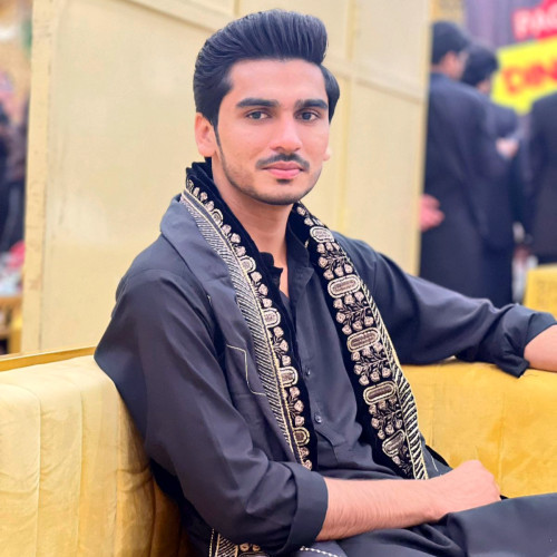 Ali R. profile photo