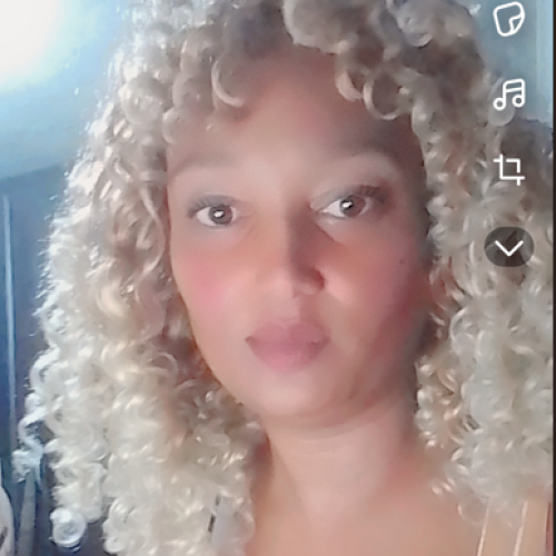 Beverley Lynn  M. profile photo