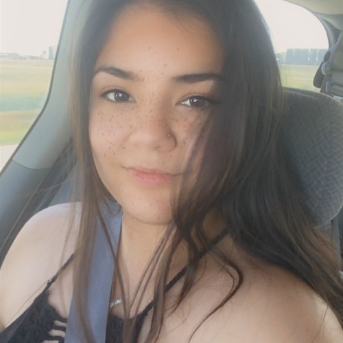 Tia M.