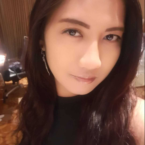 rona p. profile photo