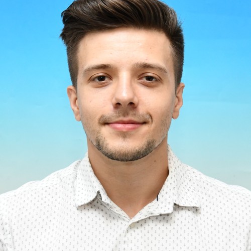 Sebastian E.