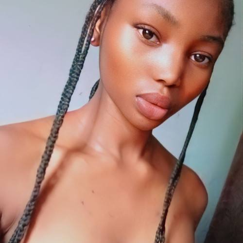Loveth O. profile photo