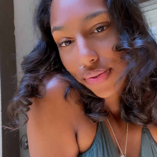 Laylanie  W. profile photo