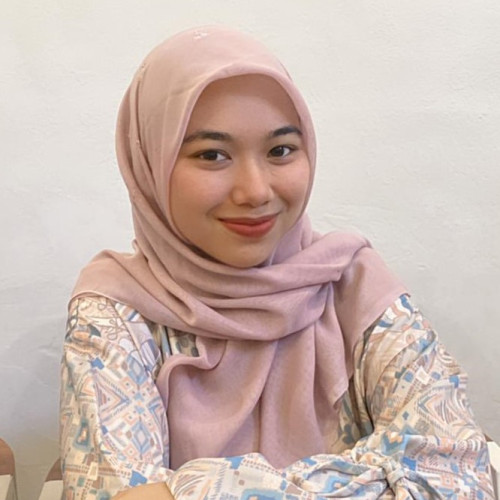 Nabila Y.