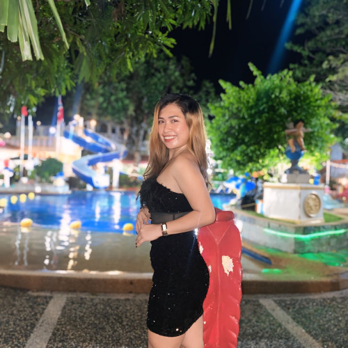 Kim M. profile photo