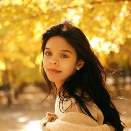 Eva R.