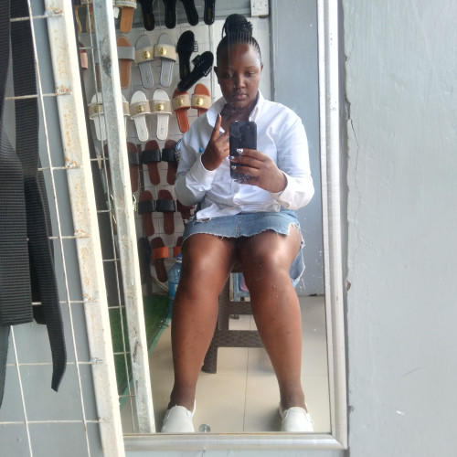 Yvonne W. profile photo