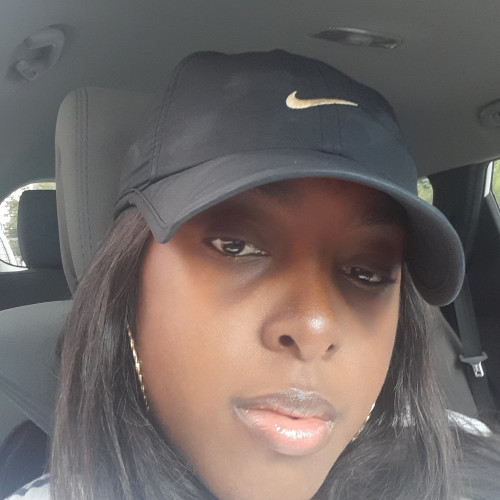Lysia W. profile photo
