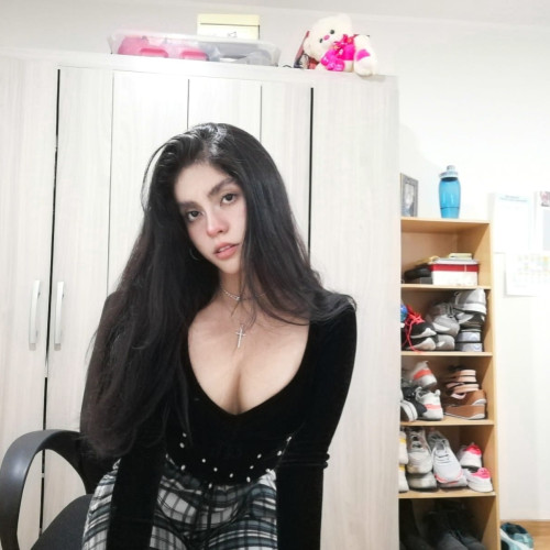 Alexandra S.