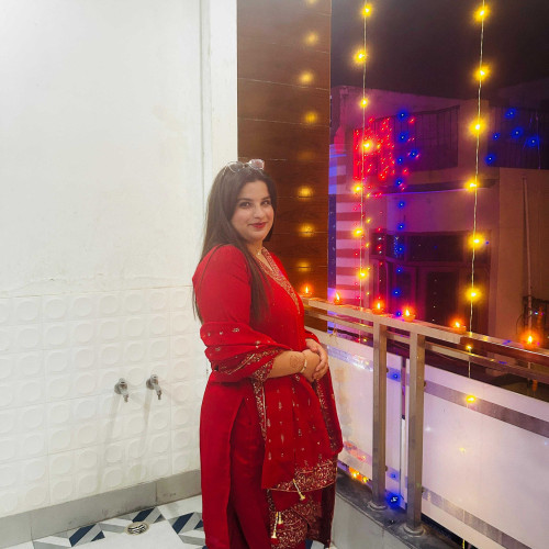 khushi k. profile photo